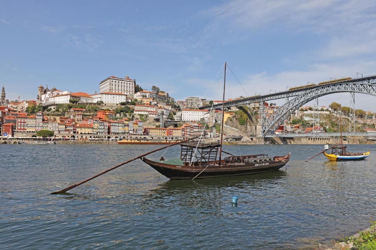 Flh Porto Spacious Apartment With Balcony المظهر الخارجي الصورة