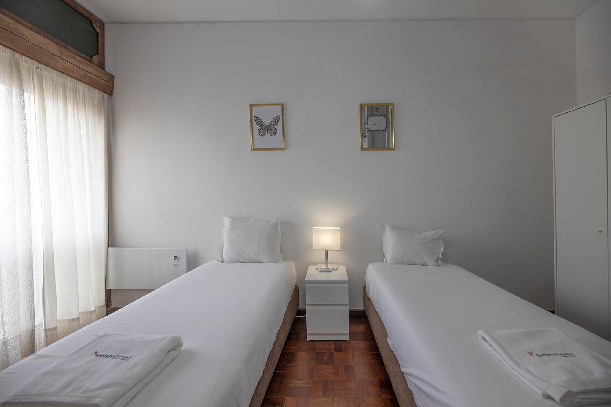 Flh Porto Spacious Apartment With Balcony المظهر الخارجي الصورة